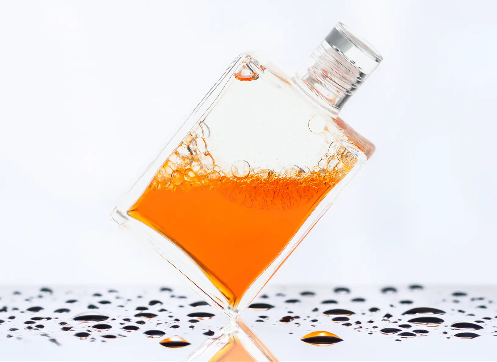 Aura-Soma® Equilibrium B120 PERSEPHONE: Dein Tor zu tiefer Glückseligkeit und Schöpferkraft Aura-Soma® Equilibrium B120 PERSEPHONE: Dein Tor zu tiefer Glückseligkeit und Schöpferkraft