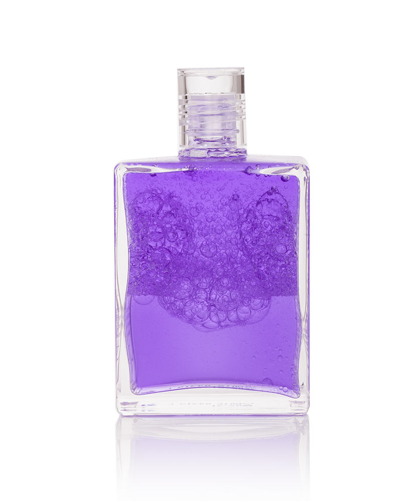 Aura-Soma Equilibrium Flasche B16 Name der Flasche: Das violette Gewand: Violett über Violett. Eine zweischichtige Glasflasche mit klarem Deckel.